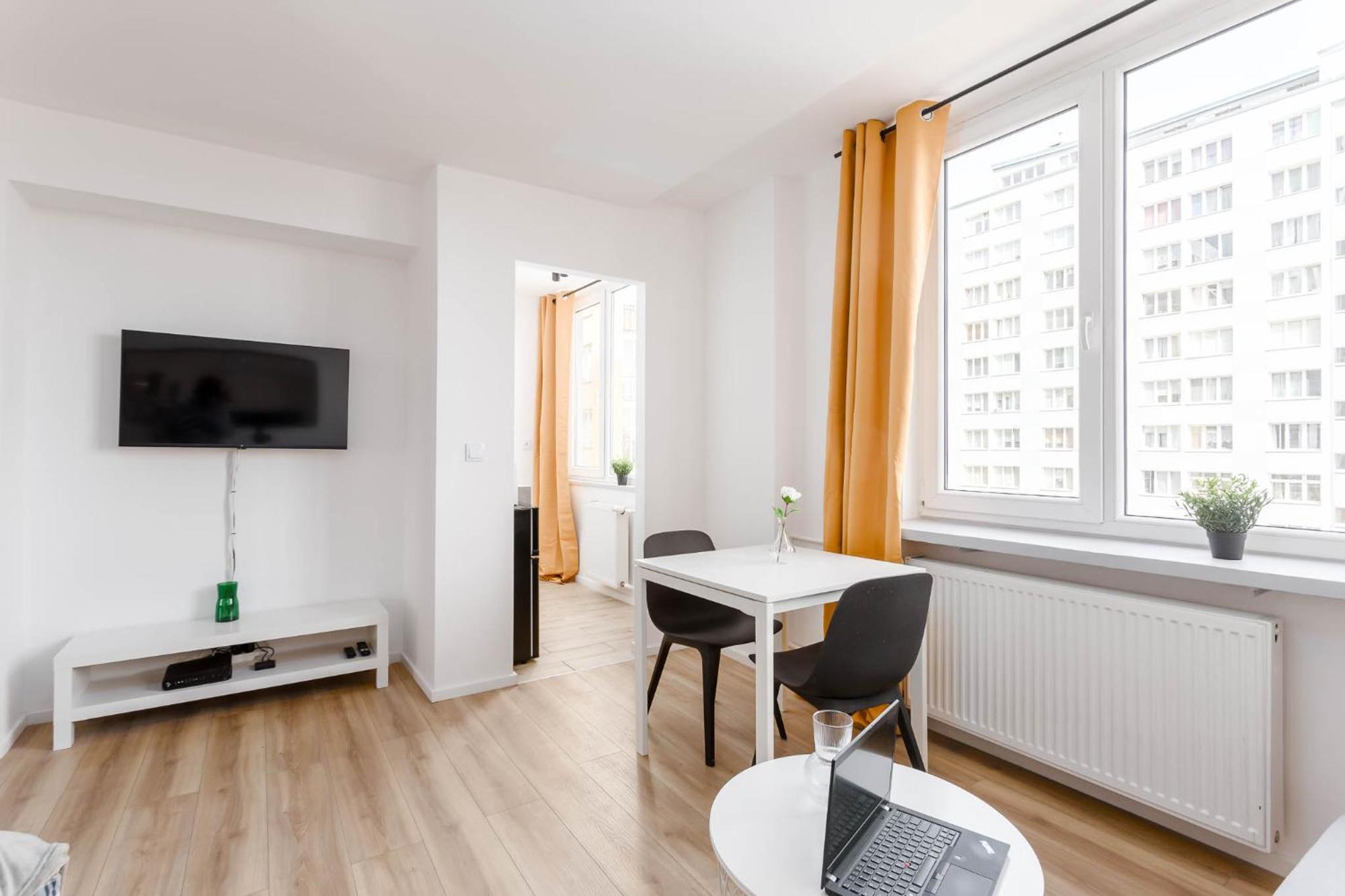 Enjoy! Srodmiescie Nowogrodzka Apartment Варшава Екстериор снимка