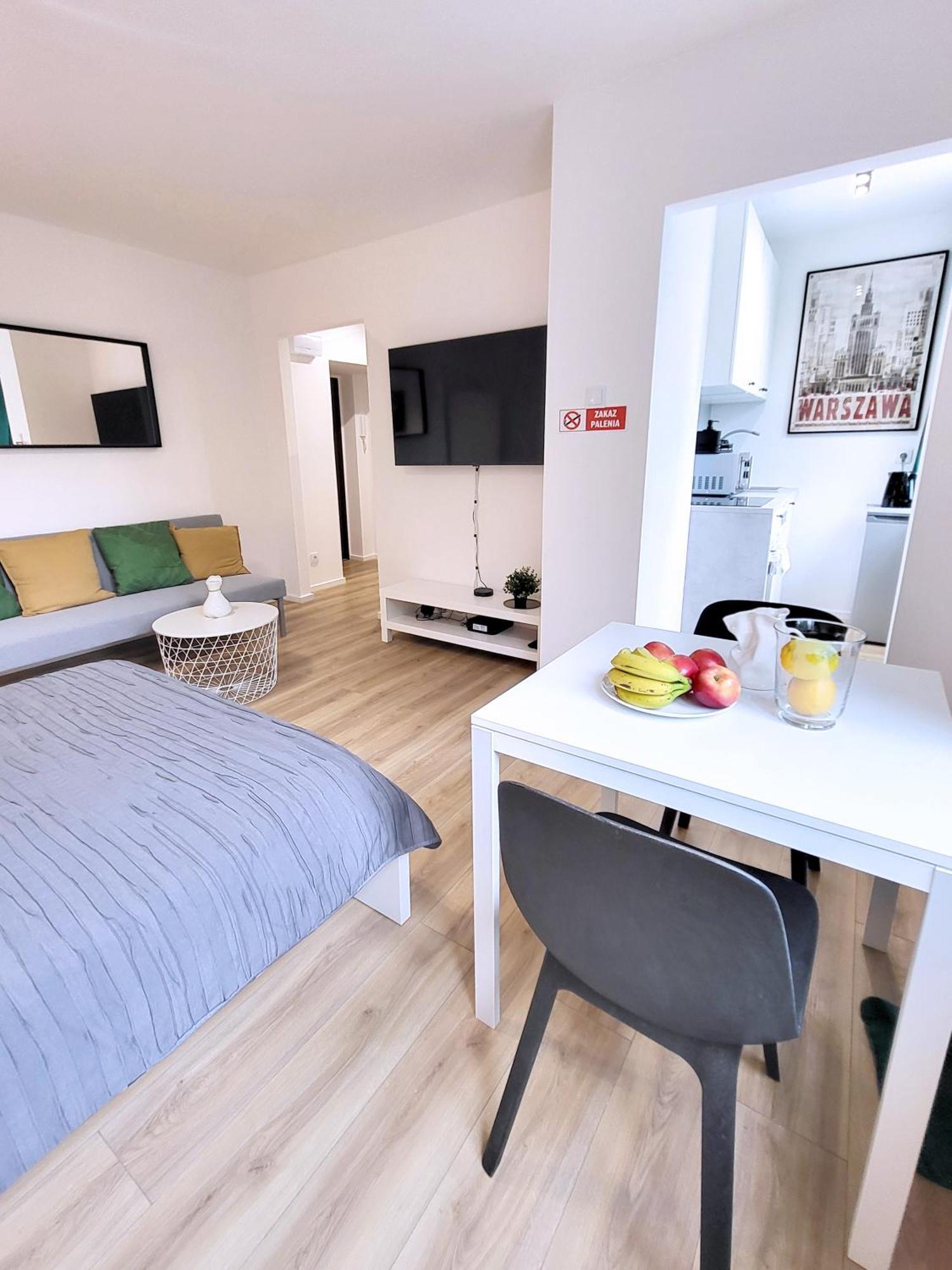 Enjoy! Srodmiescie Nowogrodzka Apartment Варшава Екстериор снимка